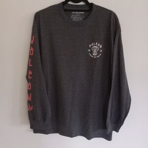 VOLCOM LONG SLEEVE T SHIRT SIZE LARGE